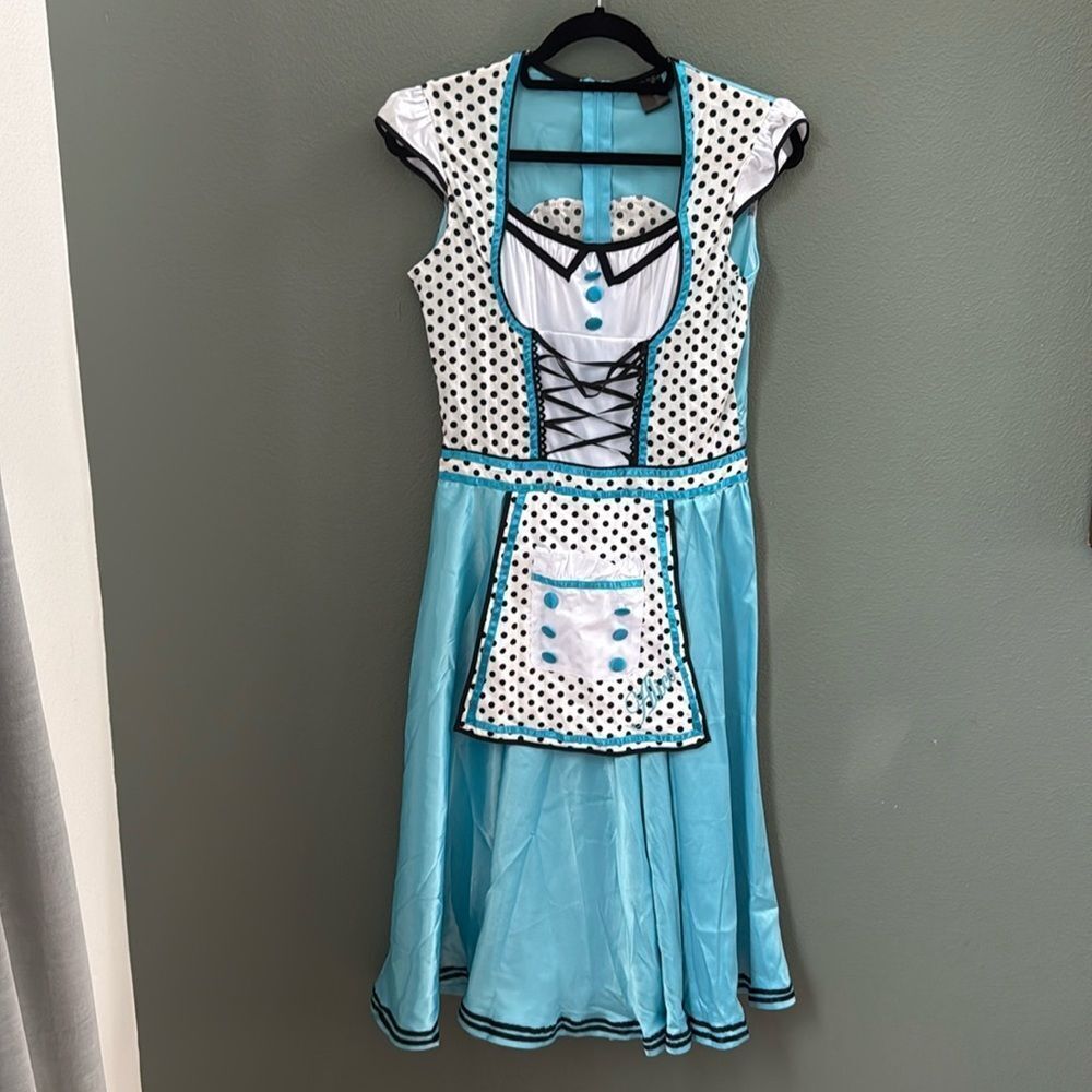 Alice in Wonderland adult costume size M/L